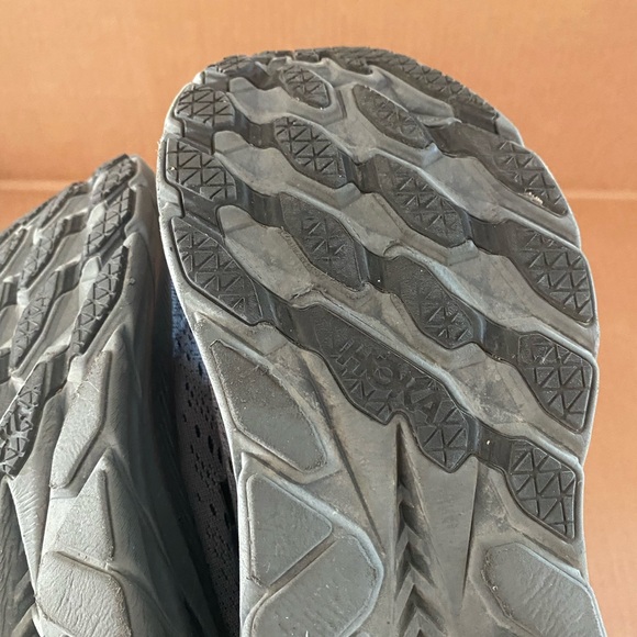 Hoka Women's Clifton 8 Running Shoes "Anthracite Copper" | US 8 - Picture 6 of 10